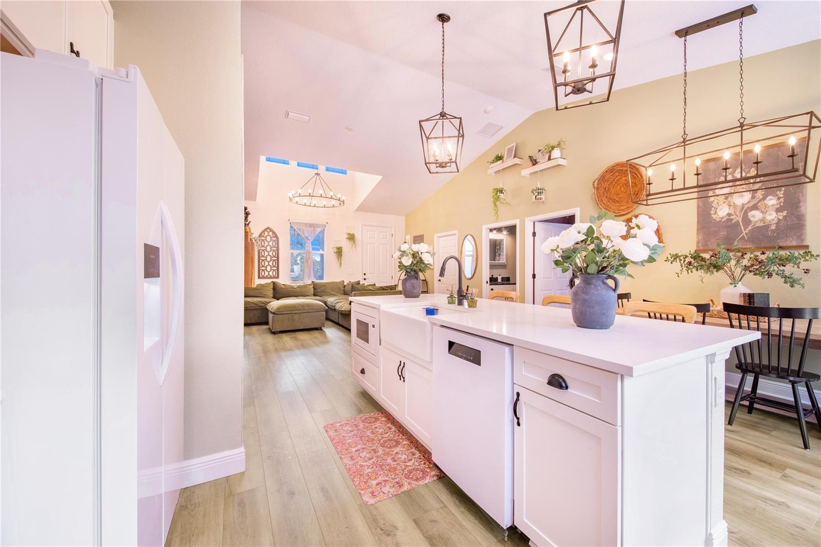 1211 HOLLYWOOD LN, LAKELAND, FL, 33809