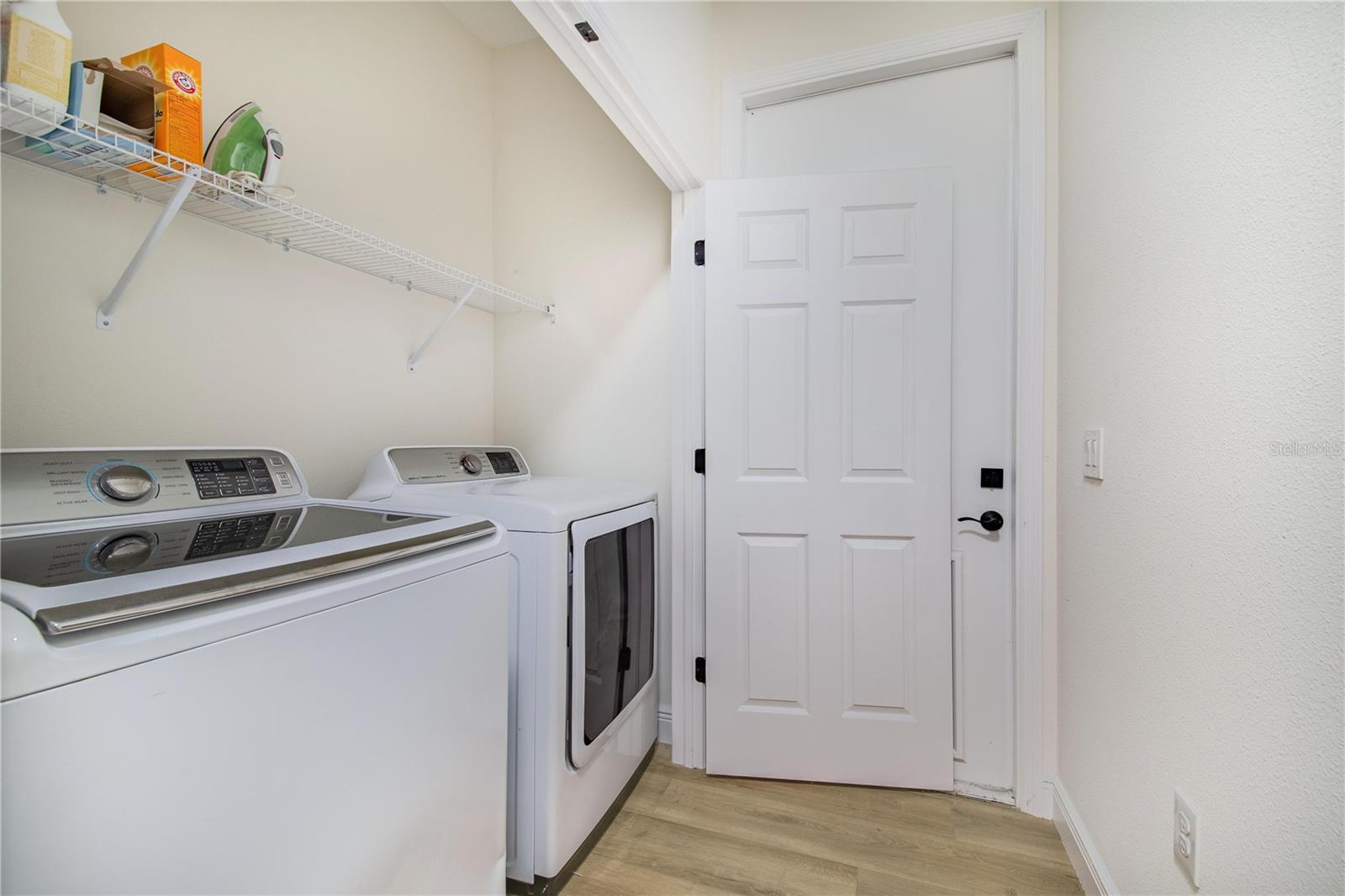 1211 HOLLYWOOD LN, LAKELAND, FL, 33809