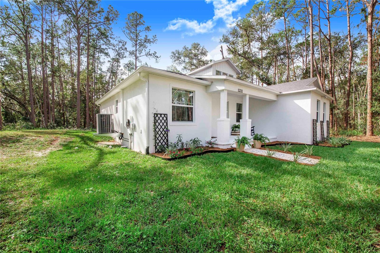 1211 HOLLYWOOD LN, LAKELAND, FL, 33809