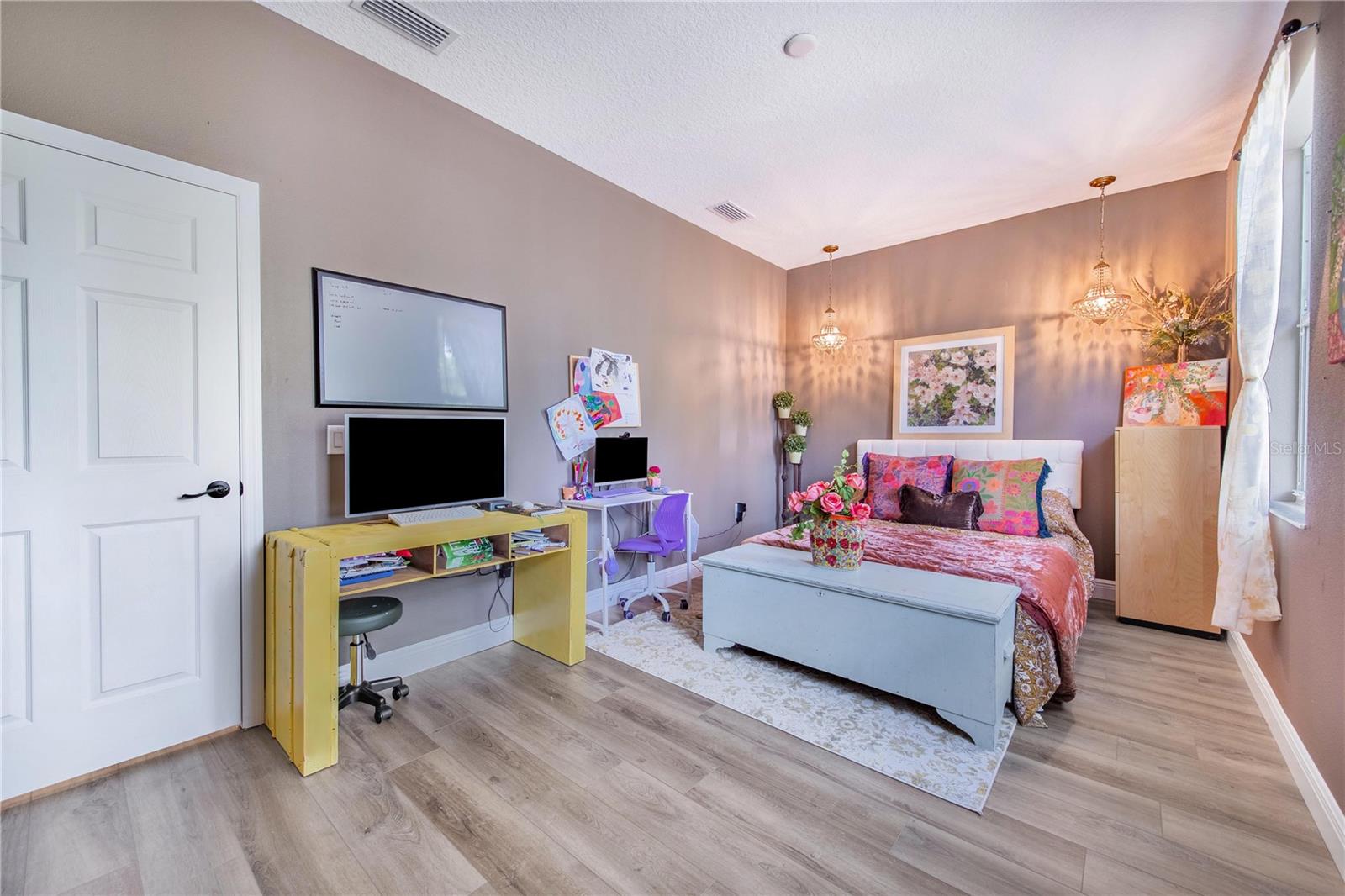 1211 HOLLYWOOD LN, LAKELAND, FL, 33809