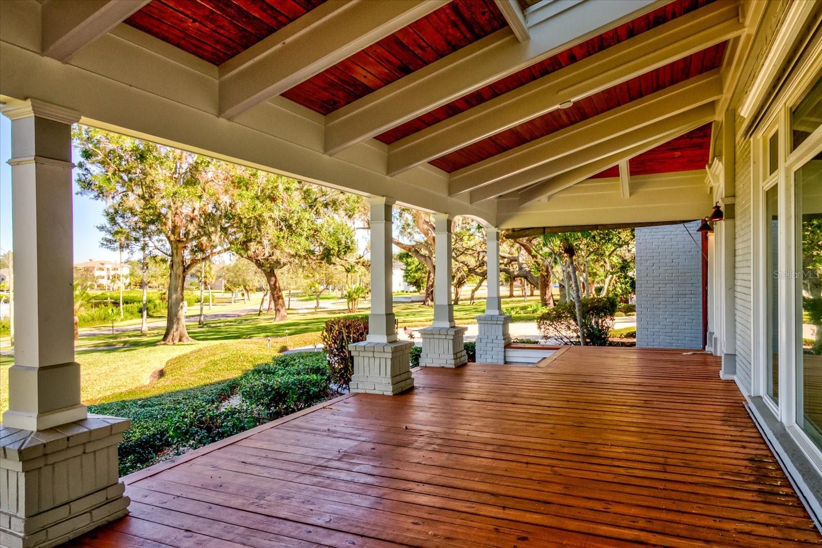 TB8319572 Property Photo