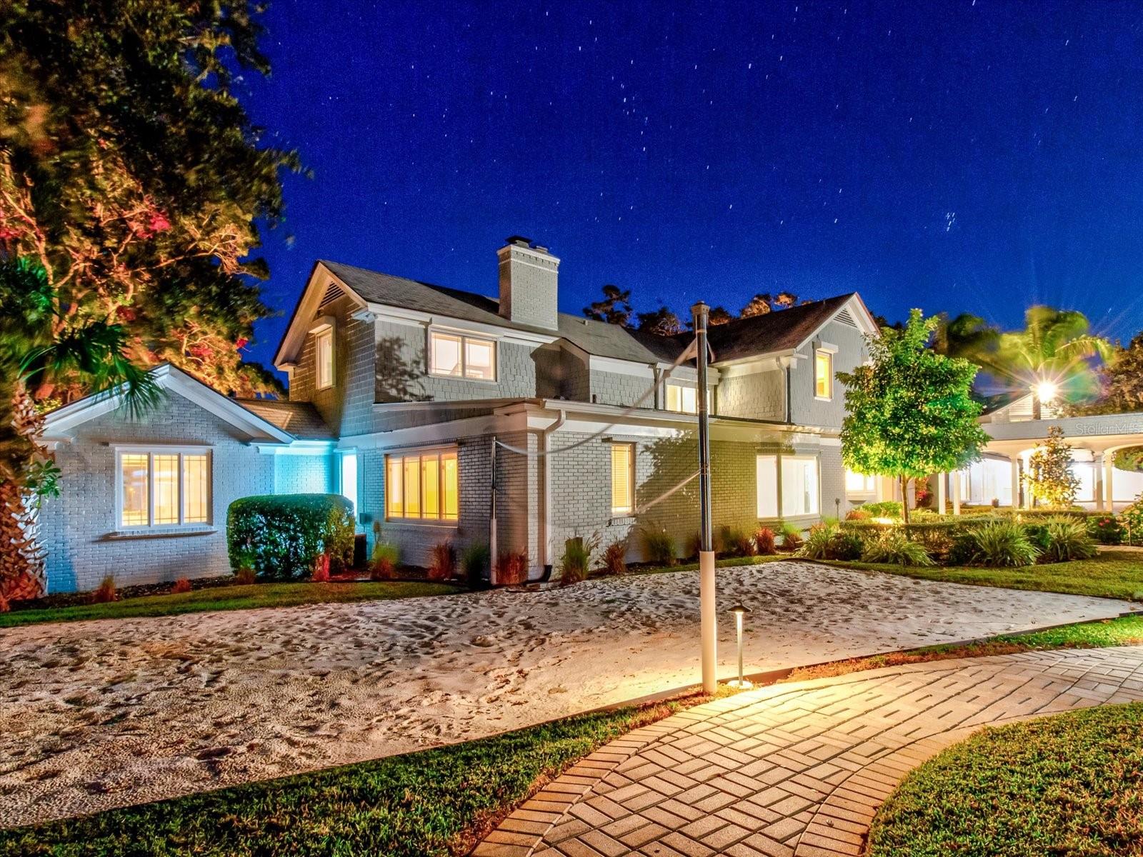 TB8319572 Property Photo