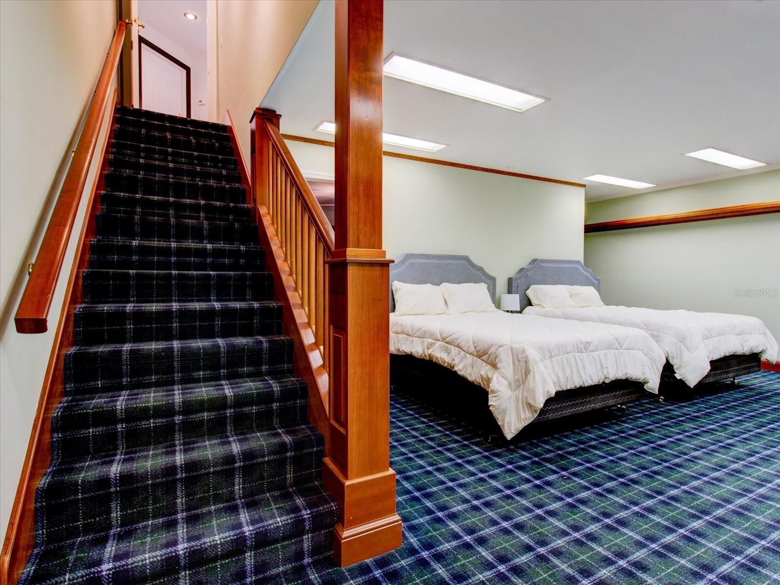 TB8319572 Property Photo