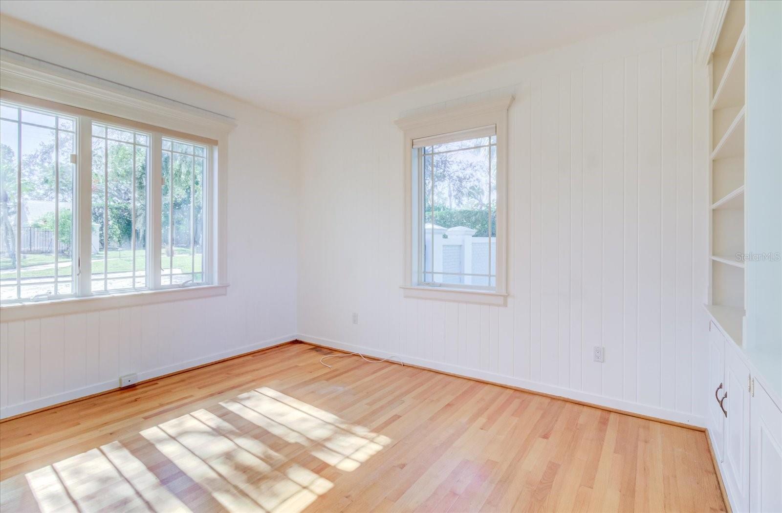 TB8319572 Property Photo