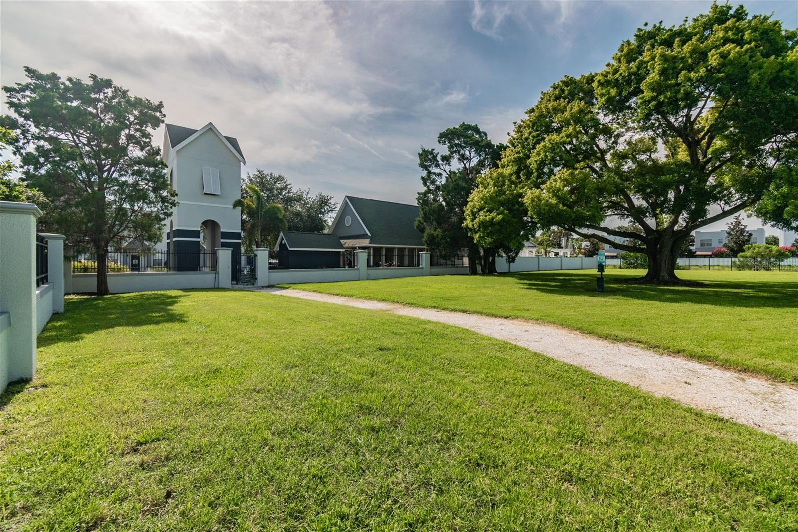 4516 BAY SPRING CT, TAMPA, FL, 33611