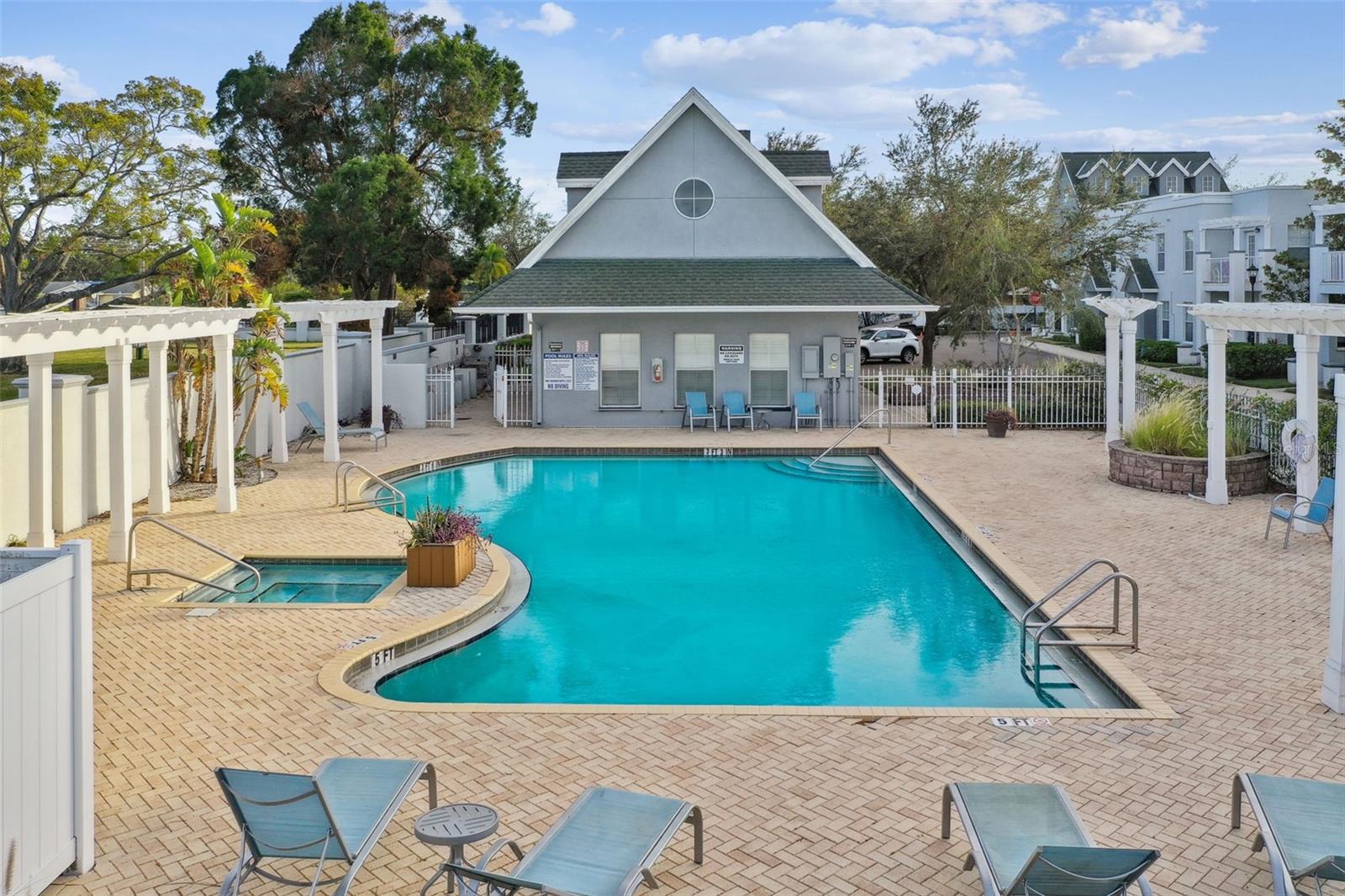 4516 BAY SPRING CT, TAMPA, FL, 33611