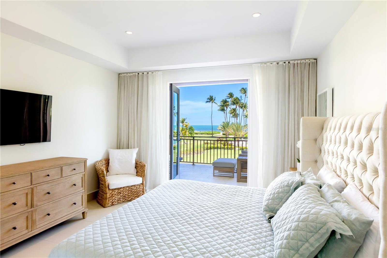 PR9109976 Property Photo