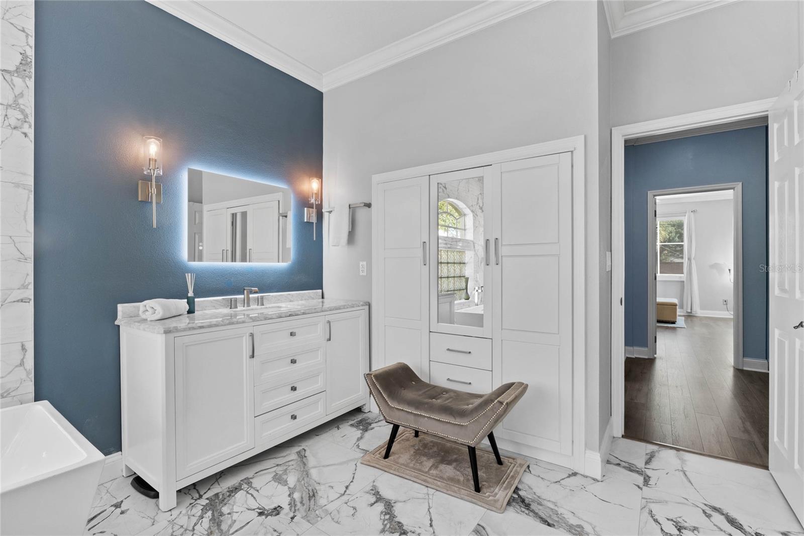 9810 CAMBERLEY CIR, ORLANDO, FL, 32836