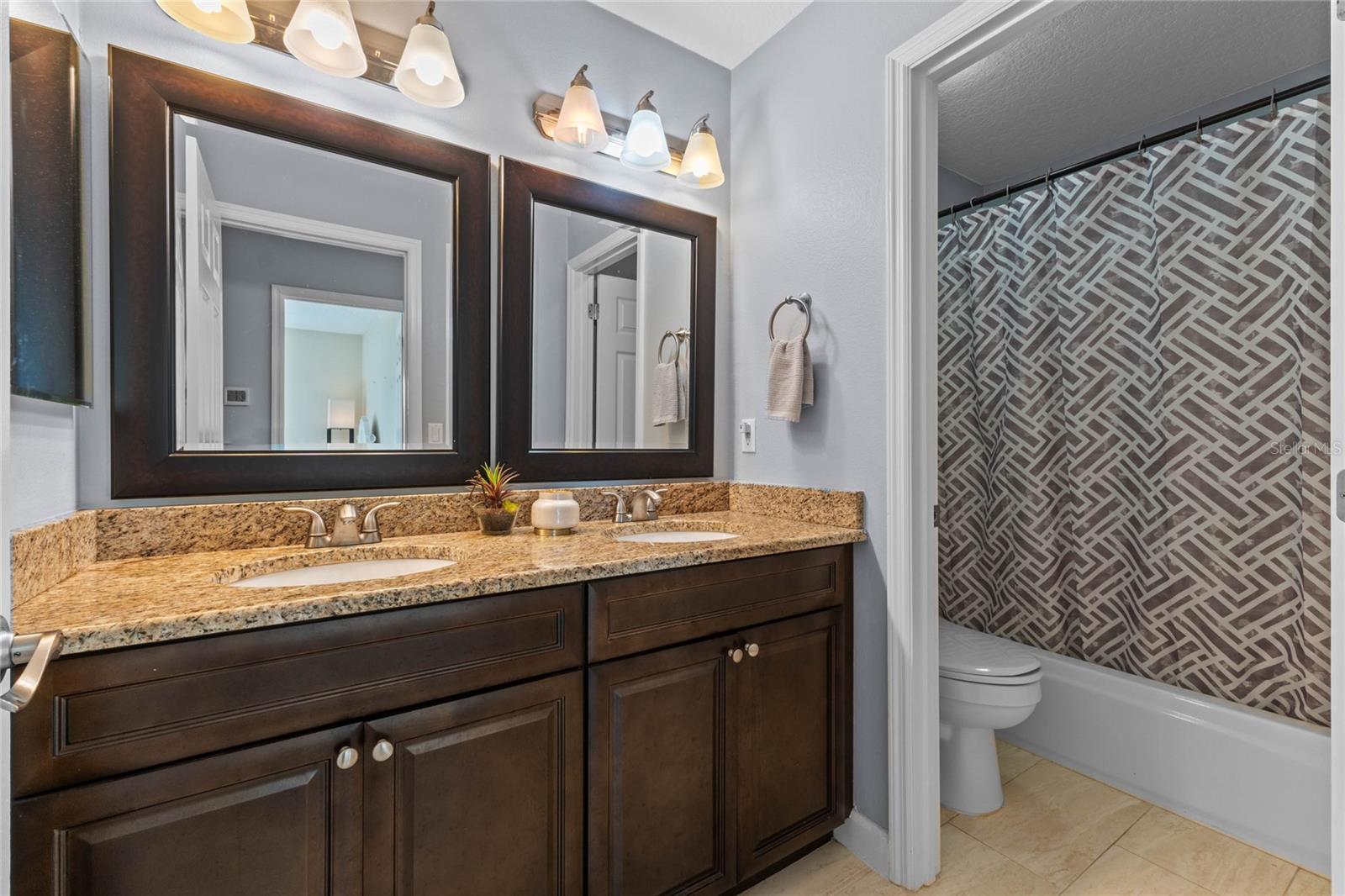 9810 CAMBERLEY CIR, ORLANDO, FL, 32836