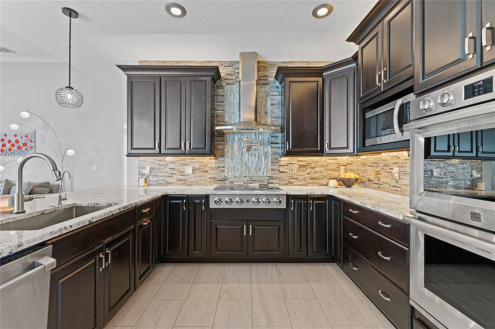 9810 CAMBERLEY CIR, ORLANDO, FL, 32836
