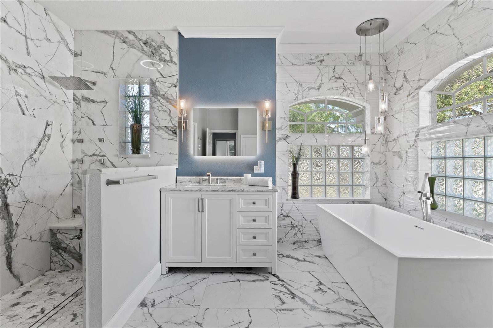9810 CAMBERLEY CIR, ORLANDO, FL, 32836