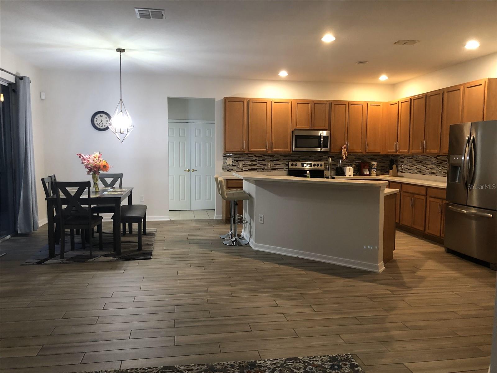 1067 BERKELEY DR, KISSIMMEE, FL, 34744