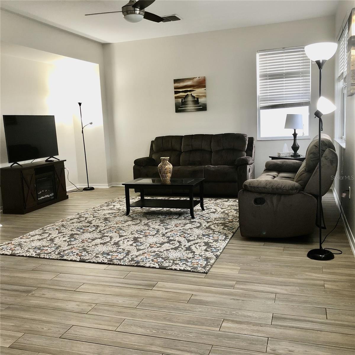 1067 BERKELEY DR, KISSIMMEE, FL, 34744