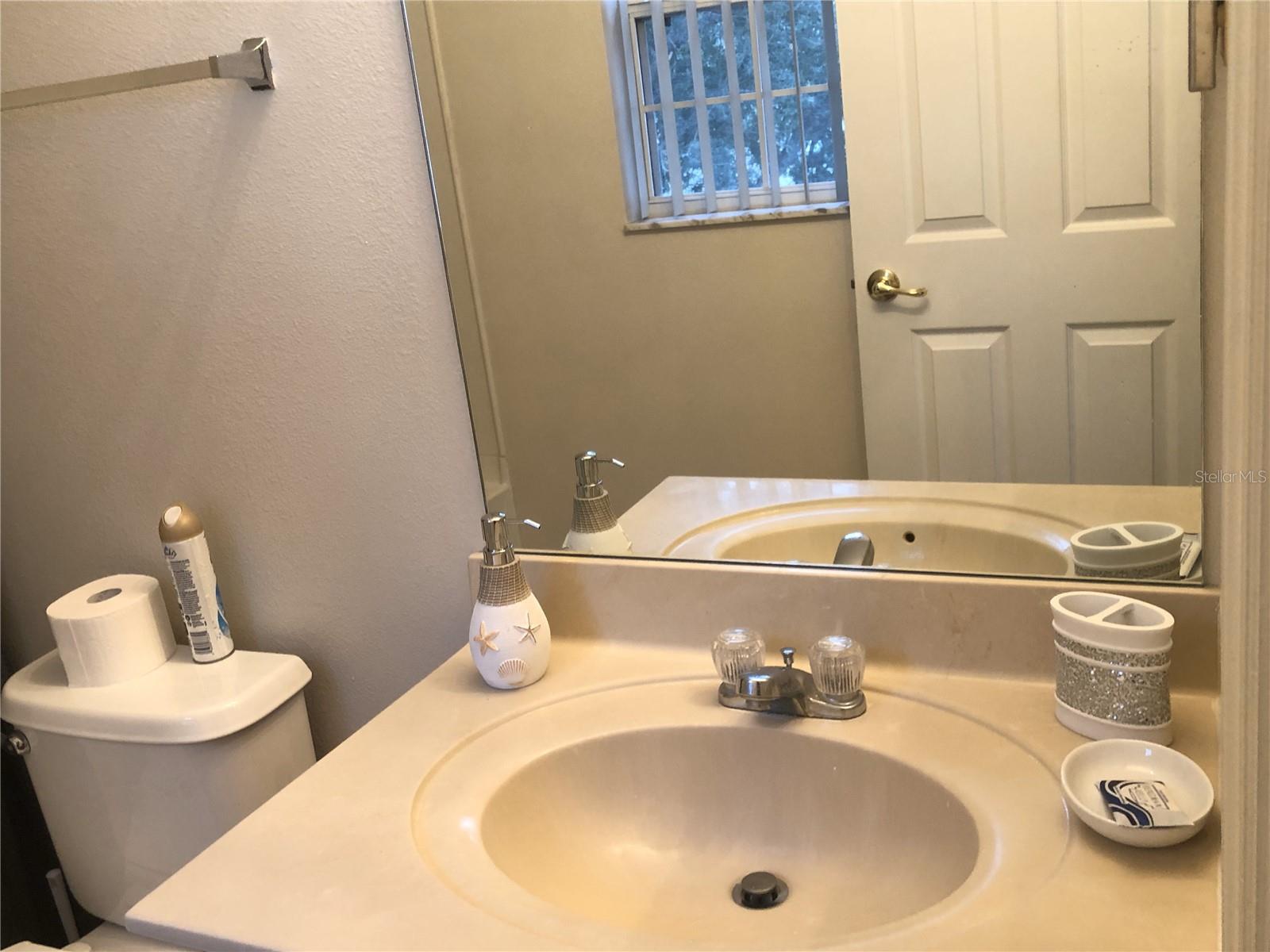 1067 BERKELEY DR, KISSIMMEE, FL, 34744