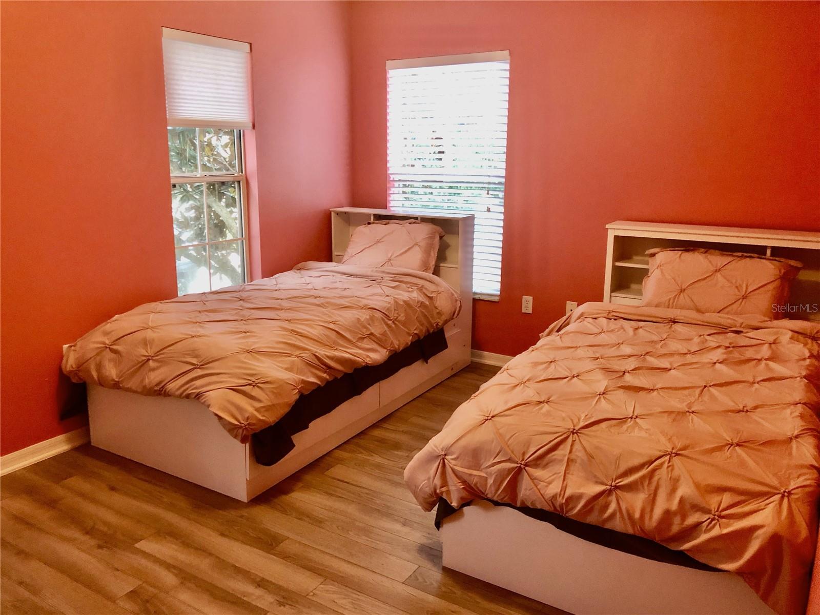 1067 BERKELEY DR, KISSIMMEE, FL, 34744