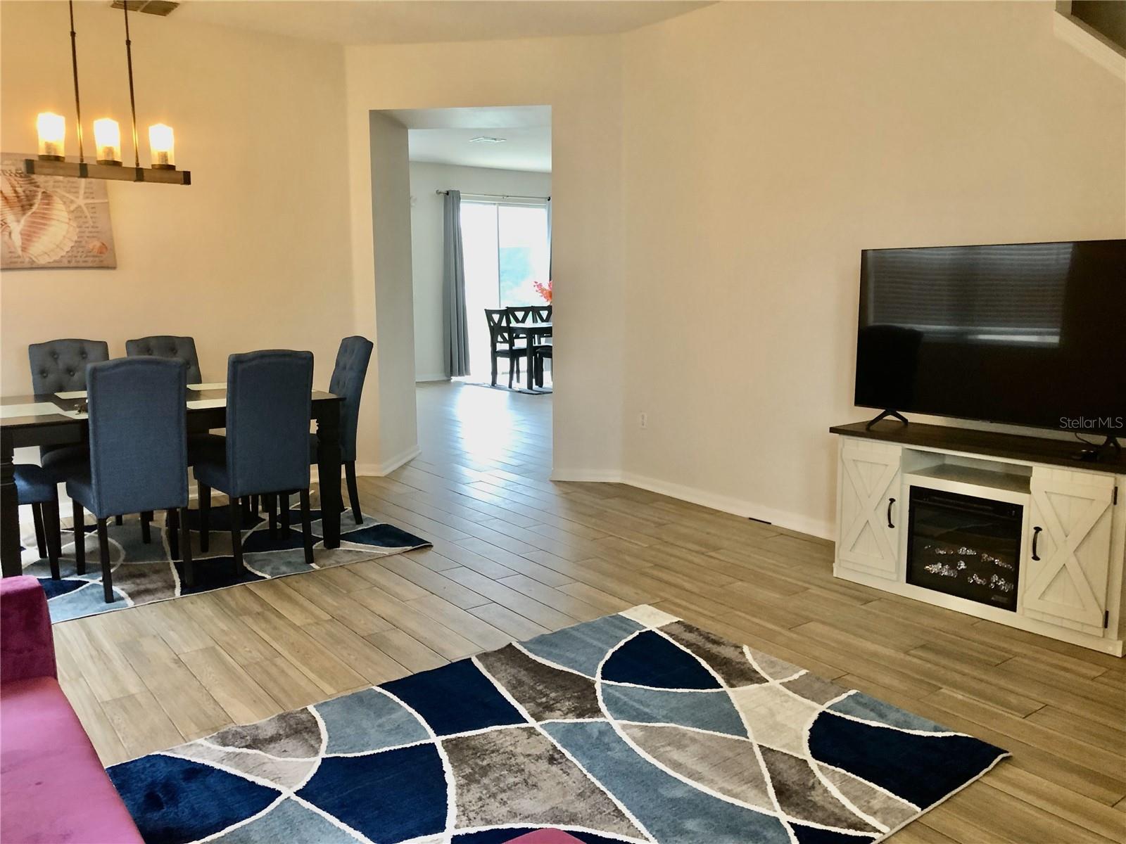 1067 BERKELEY DR, KISSIMMEE, FL, 34744