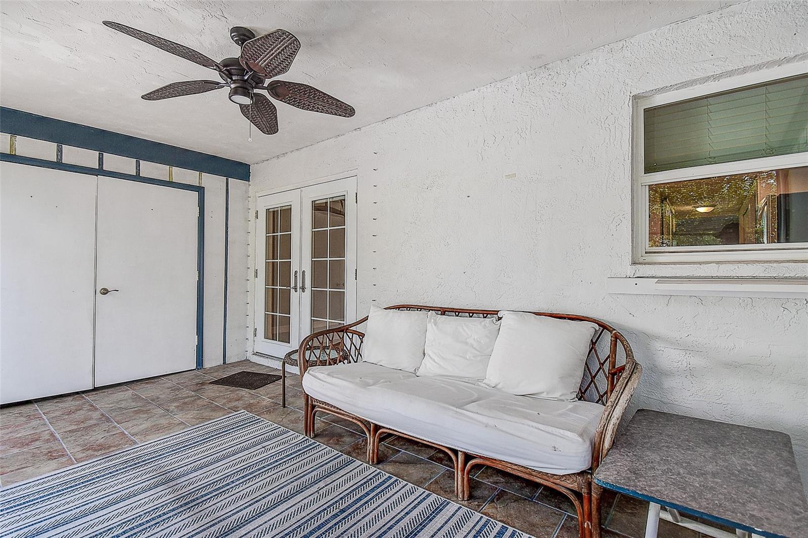 1224 ABBEY CRESCENT LN, CLEARWATER, FL, 33759