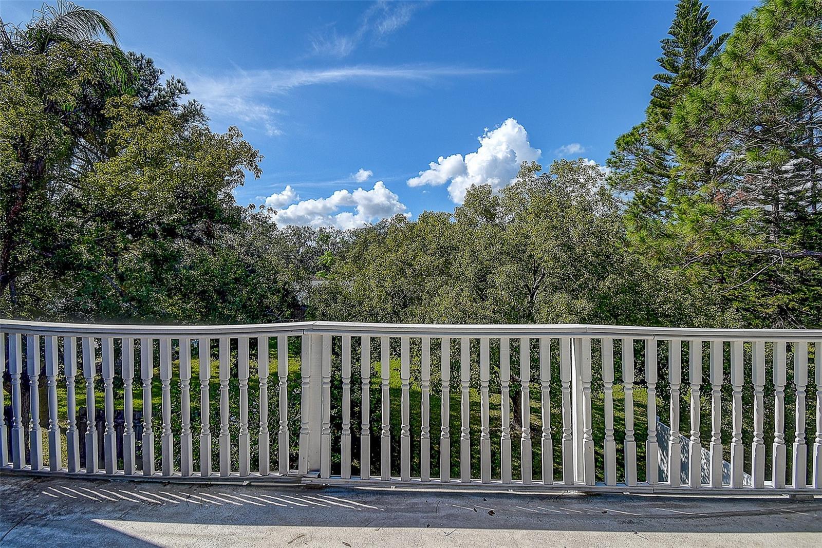1224 ABBEY CRESCENT LN, CLEARWATER, FL, 33759