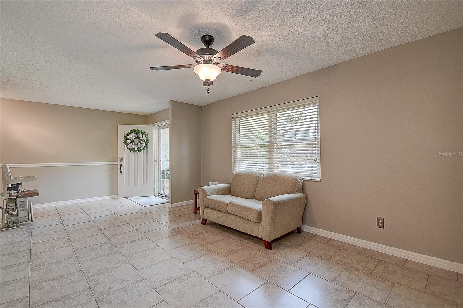 1224 ABBEY CRESCENT LN, CLEARWATER, FL, 33759