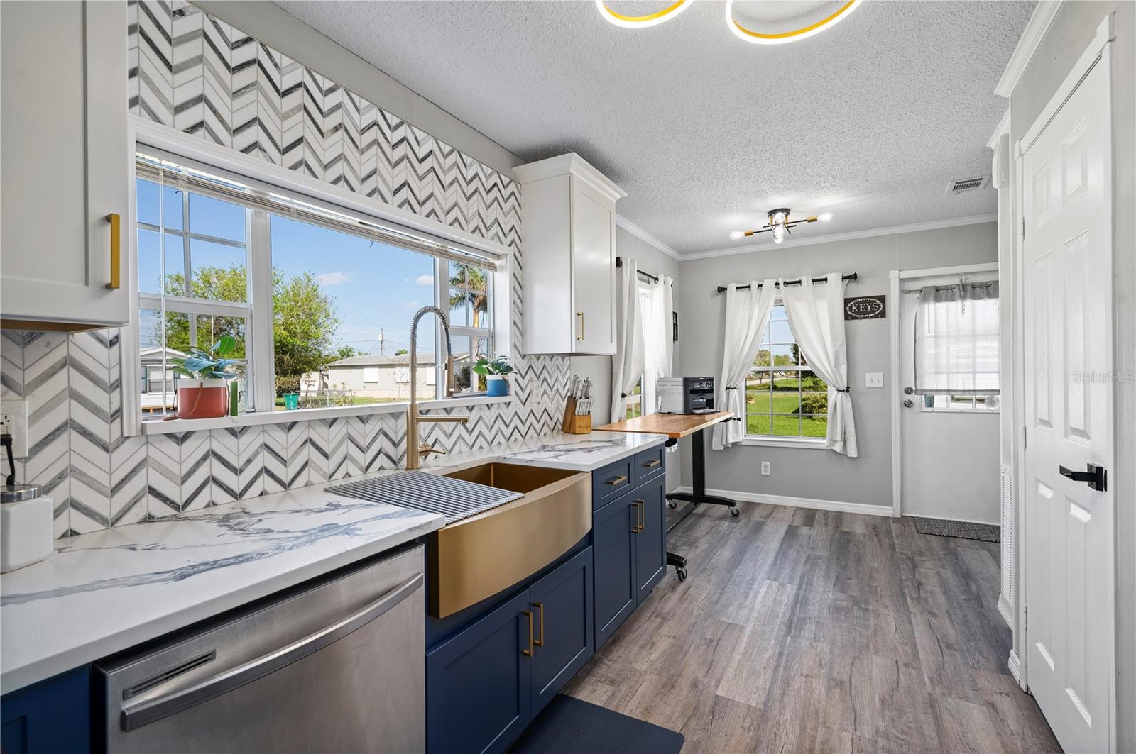 6533 JACK ST, PUNTA GORDA, FL, 33982