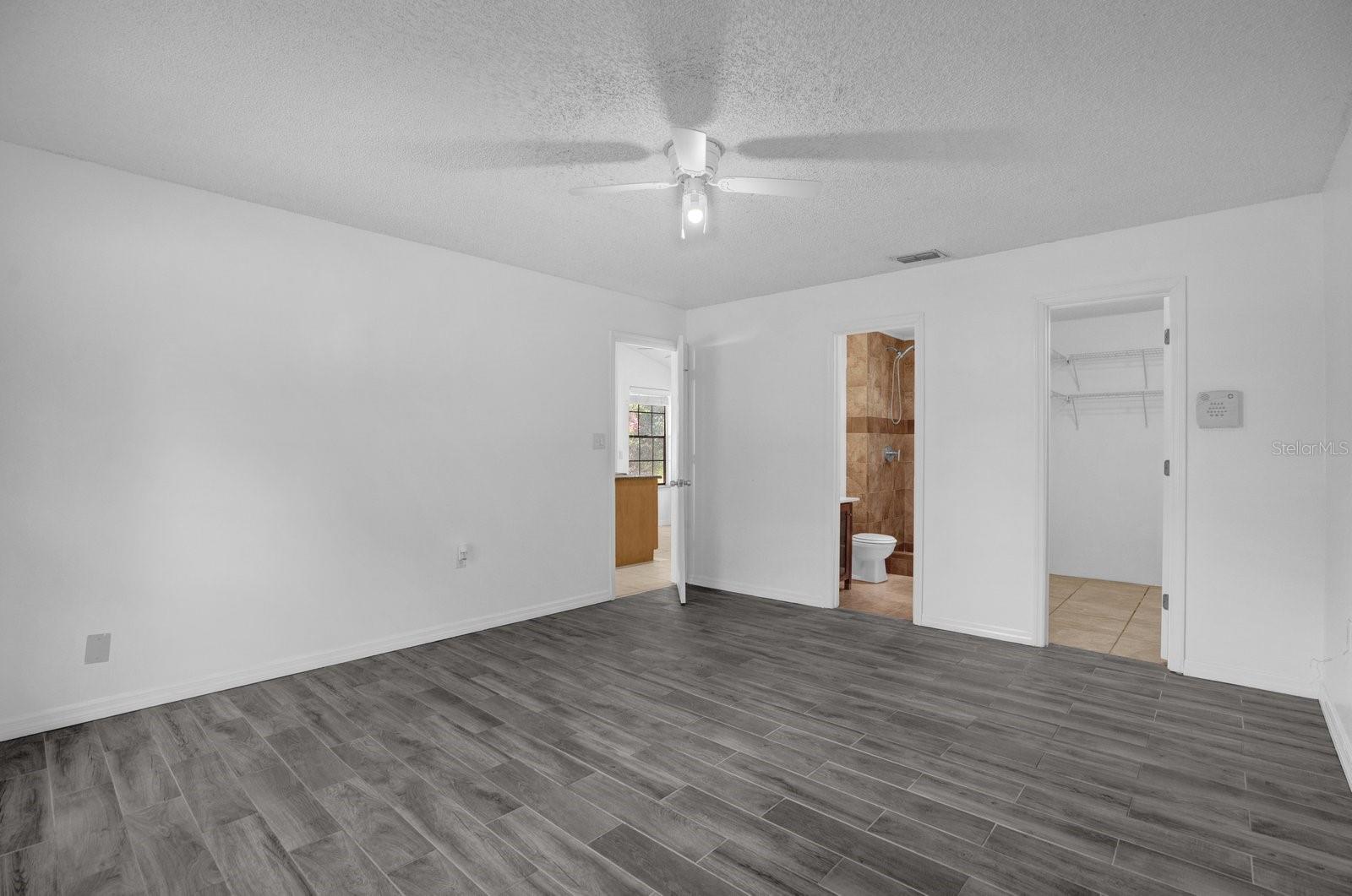 1032 PIONEER DR, DELTONA, FL, 32725