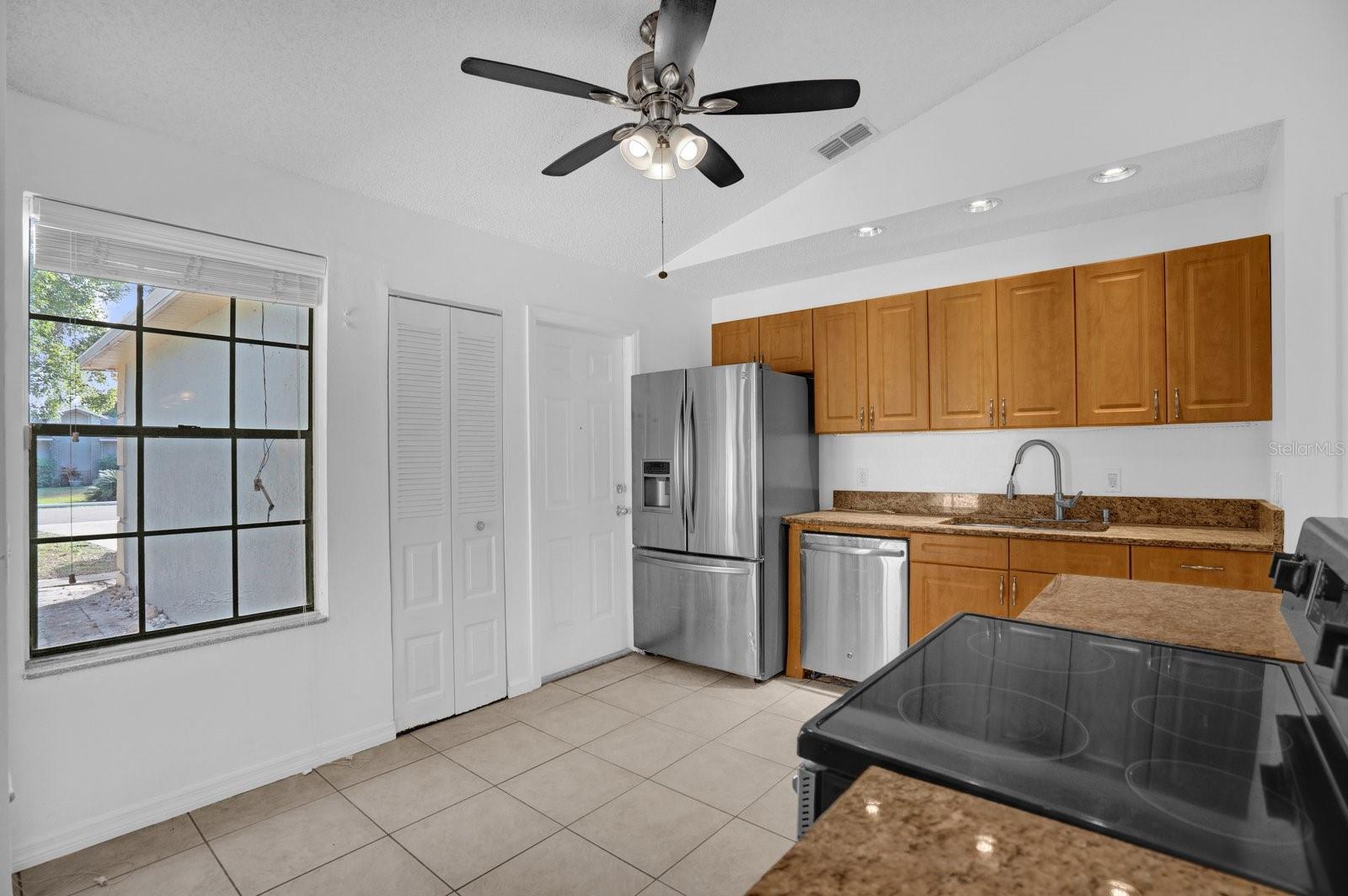 1032 PIONEER DR, DELTONA, FL, 32725