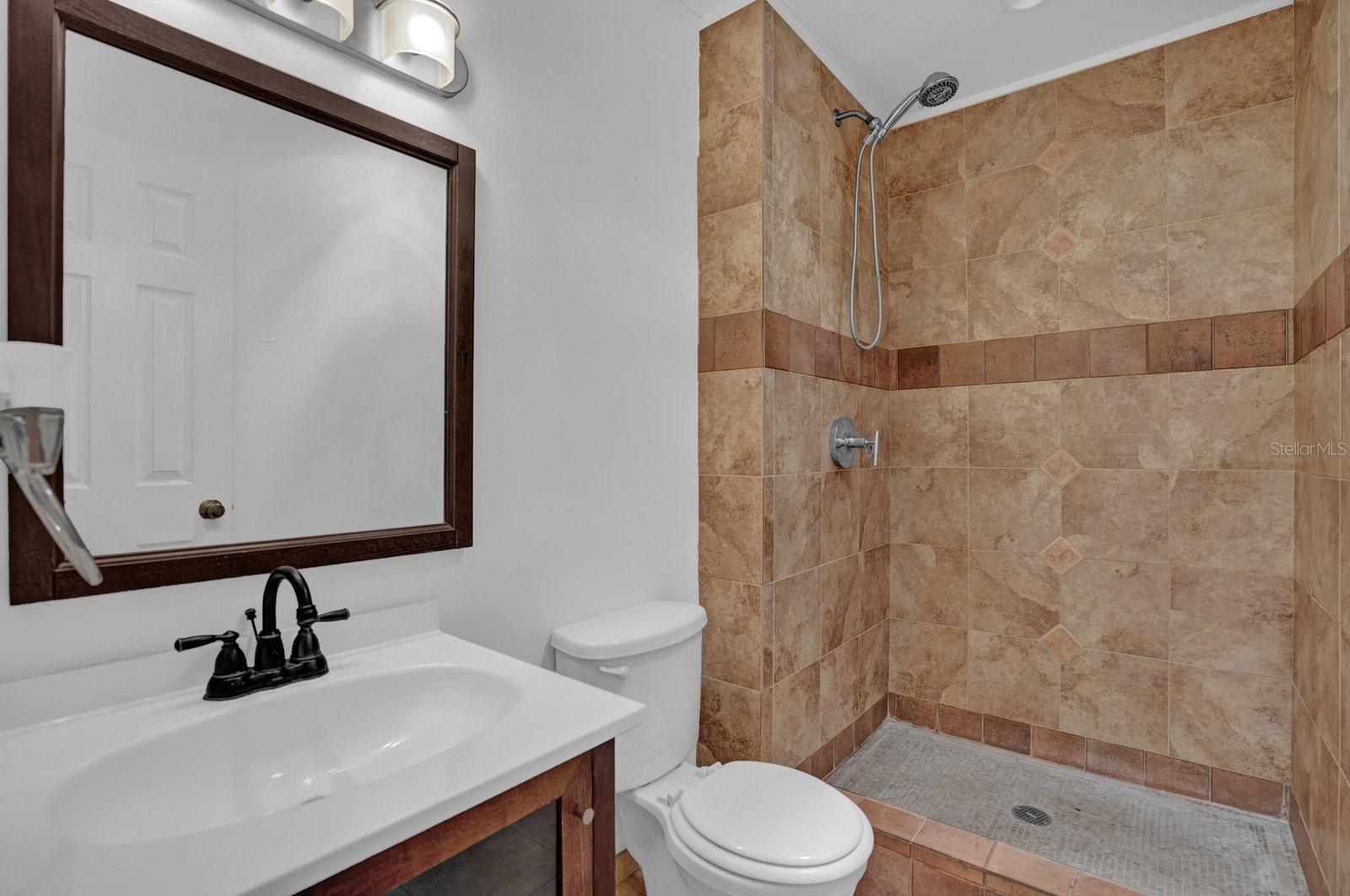 1032 PIONEER DR, DELTONA, FL, 32725