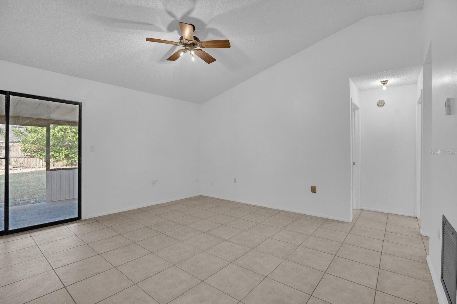 1032 PIONEER DR, DELTONA, FL, 32725