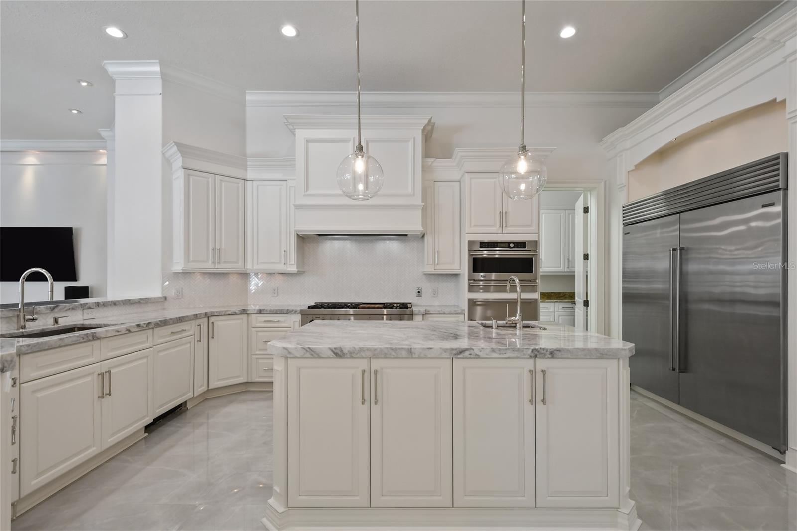 5000 DOWN POINT LN, WINDERMERE, FL, 34786