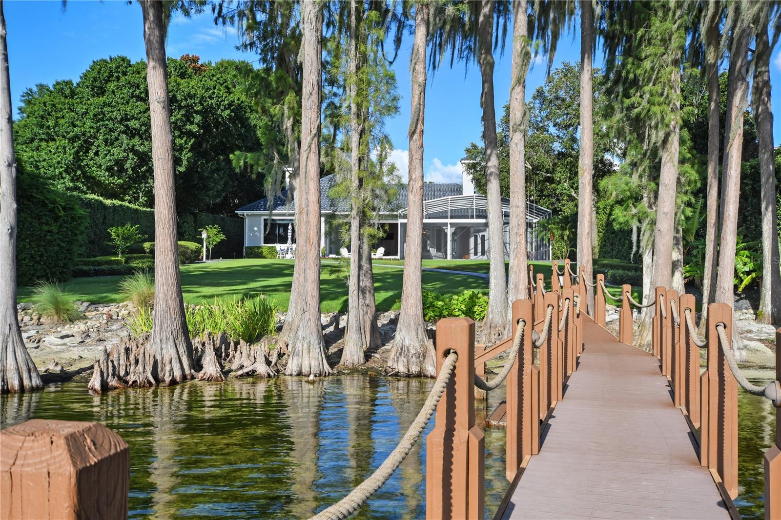 5000 DOWN POINT LN, WINDERMERE, FL, 34786