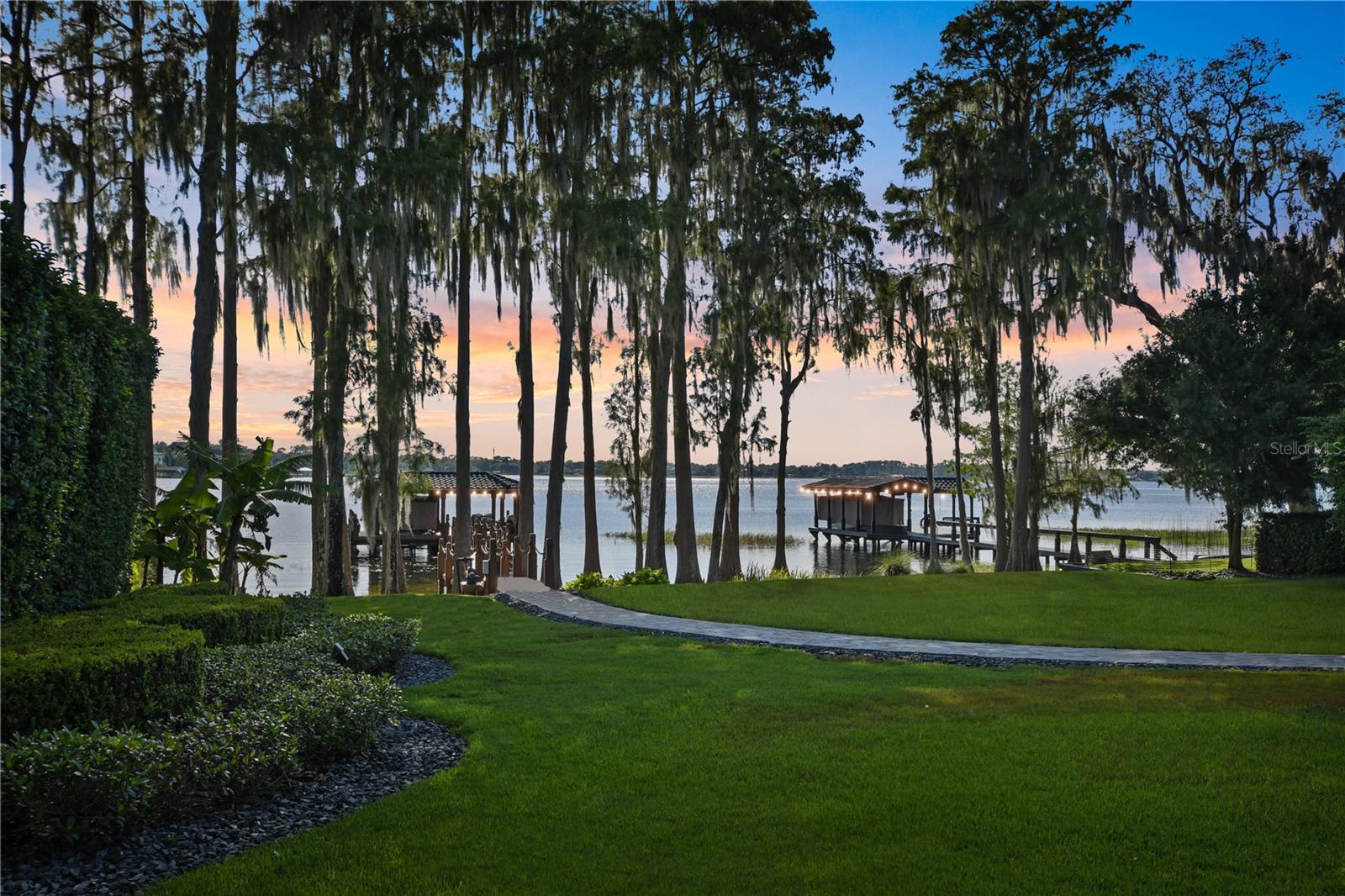 5000 DOWN POINT LN, WINDERMERE, FL, 34786