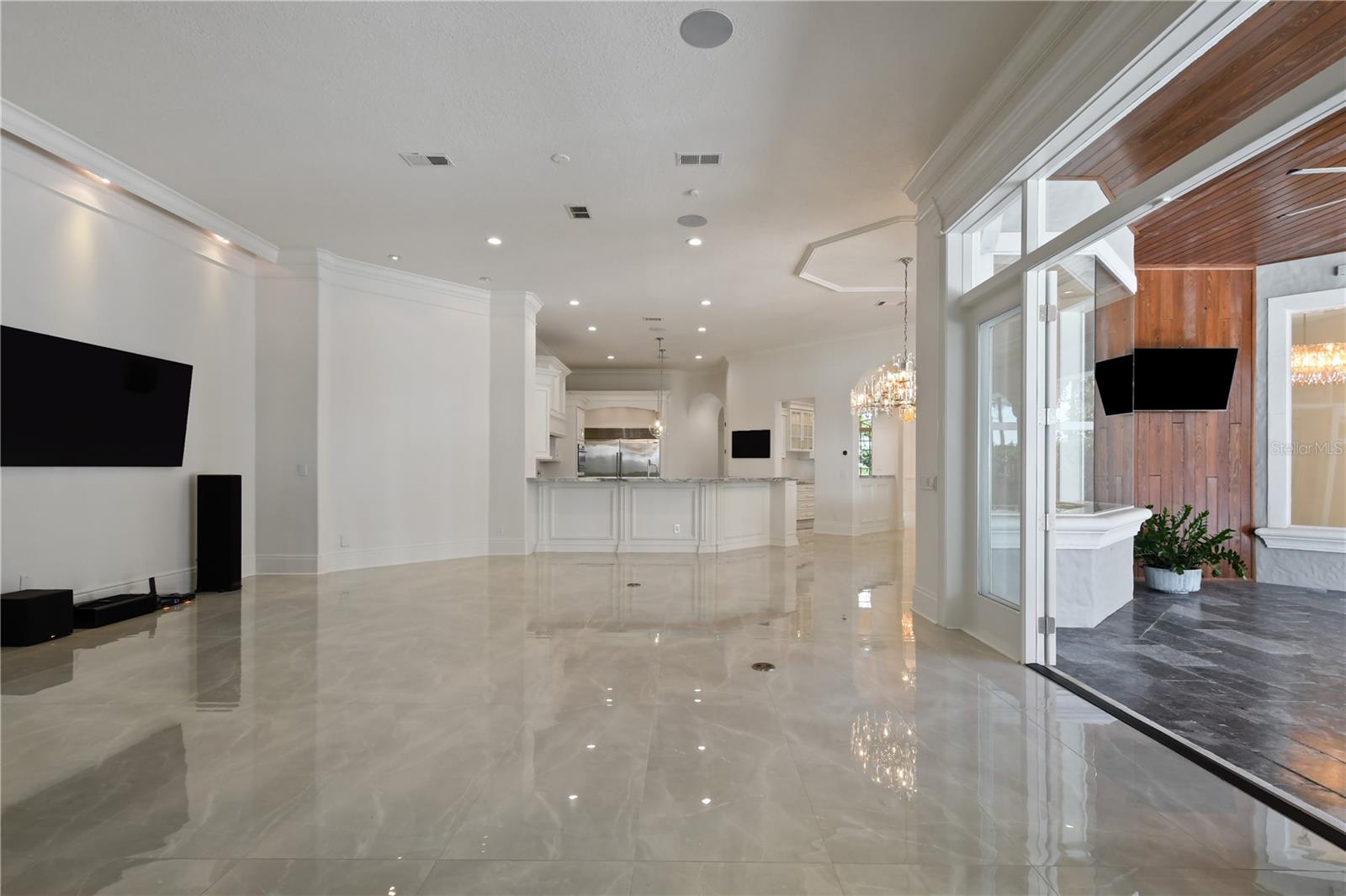 5000 DOWN POINT LN, WINDERMERE, FL, 34786