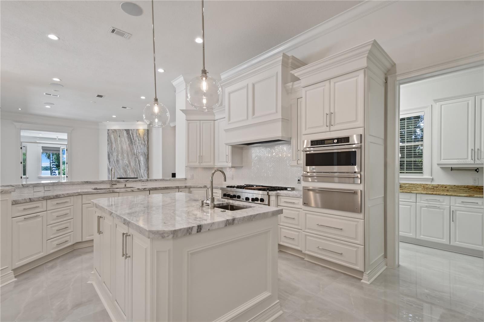 5000 DOWN POINT LN, WINDERMERE, FL, 34786