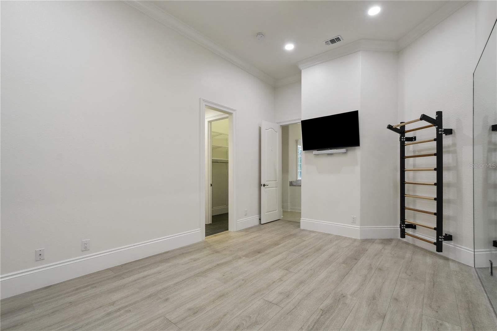 5000 DOWN POINT LN, WINDERMERE, FL, 34786