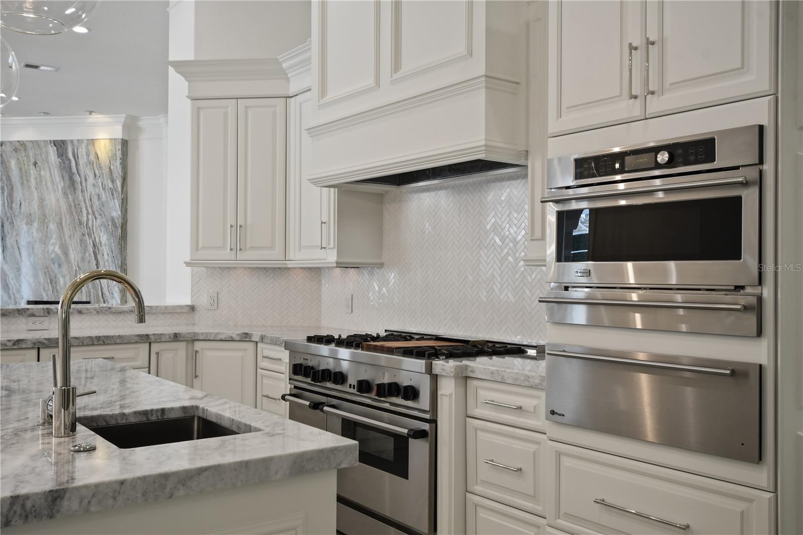 5000 DOWN POINT LN, WINDERMERE, FL, 34786