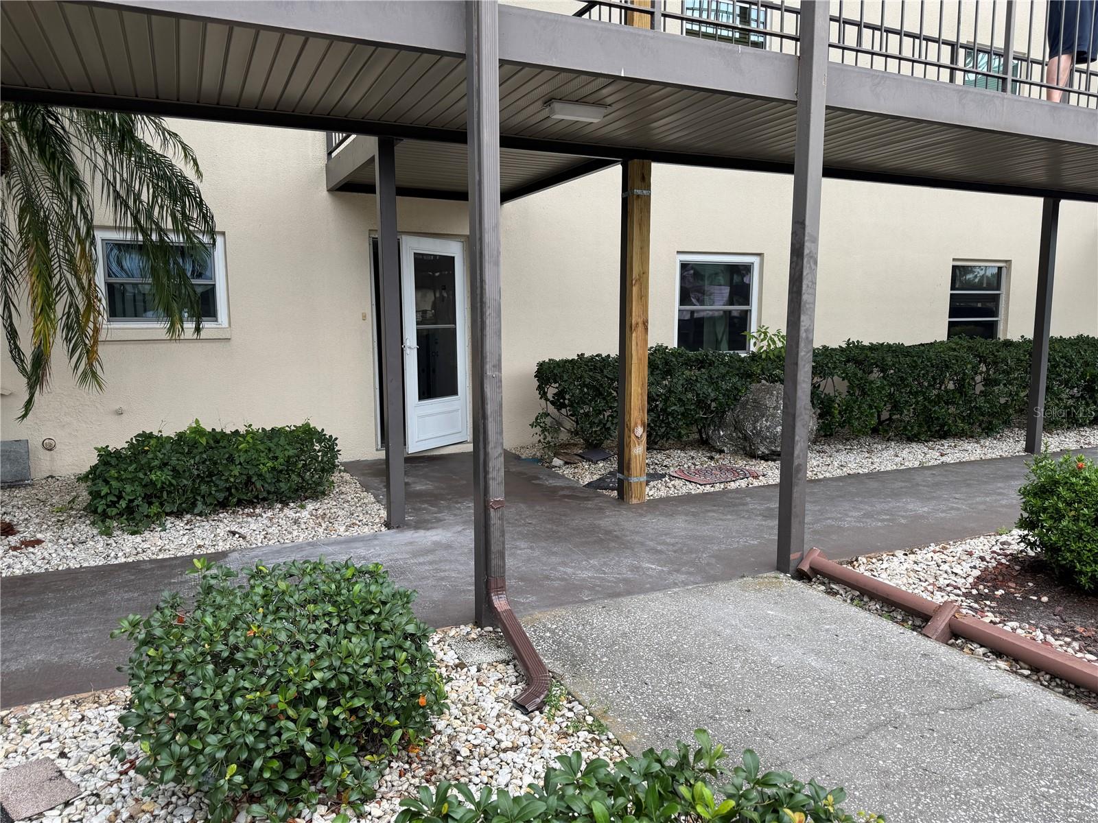 4632 MARINE PKWY #107, NEW PORT RICHEY, FL, 34652