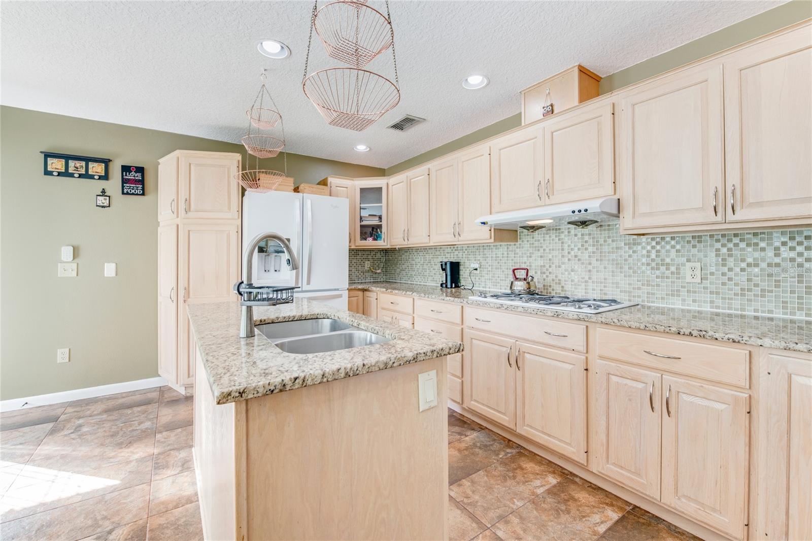 32 GRACIE RD, DEBARY, FL, 32713