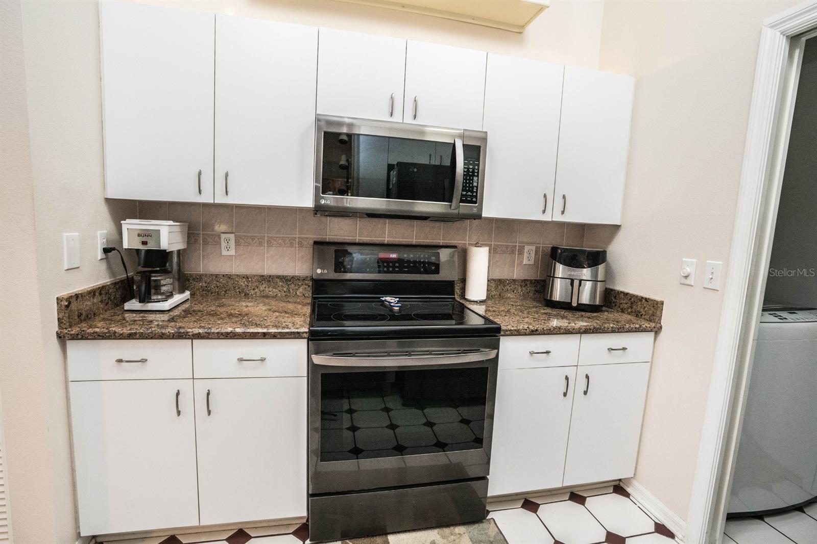 905 OXFORD PARK DR #a, SUN CITY CENTER, FL, 33573