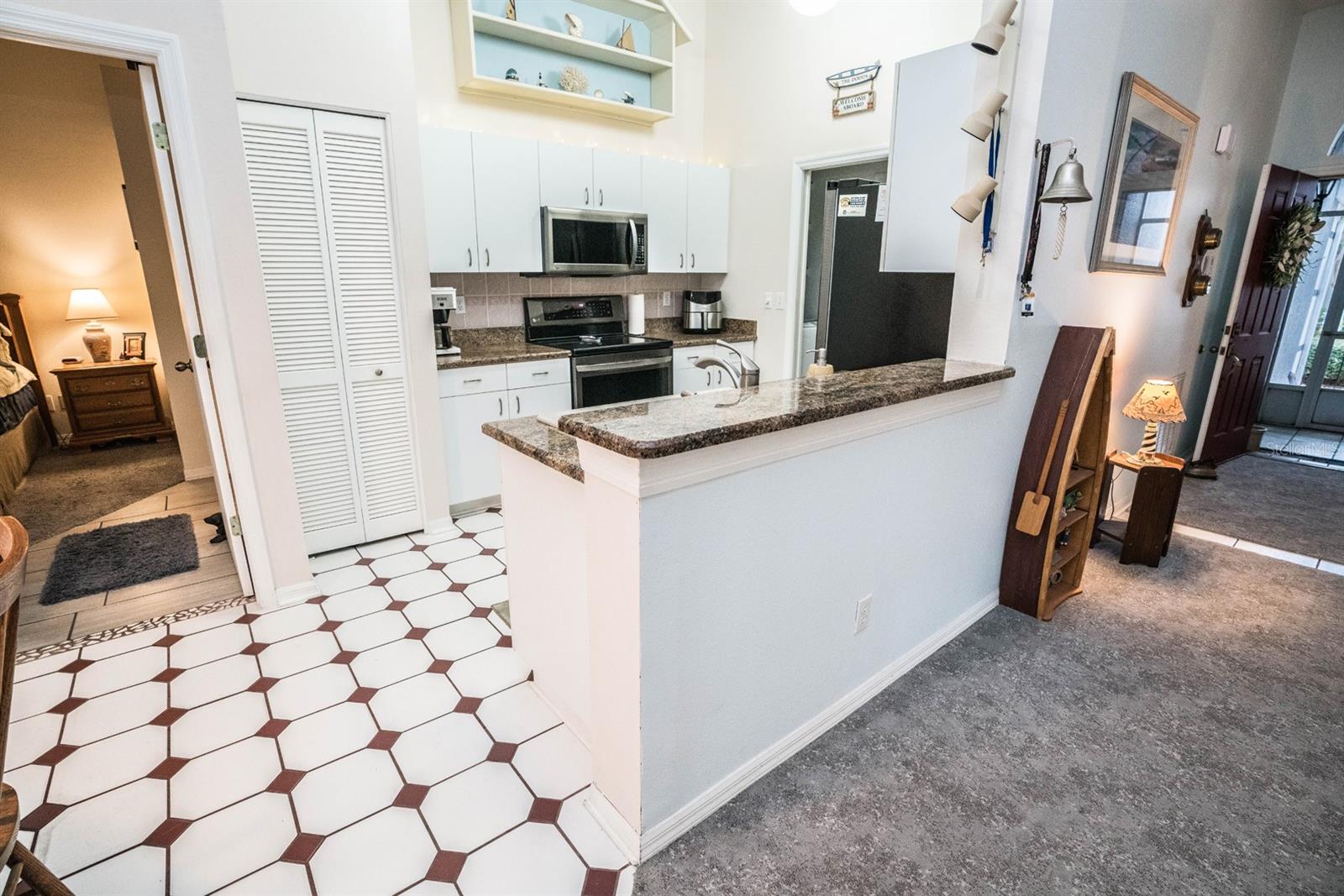 905 OXFORD PARK DR #a, SUN CITY CENTER, FL, 33573