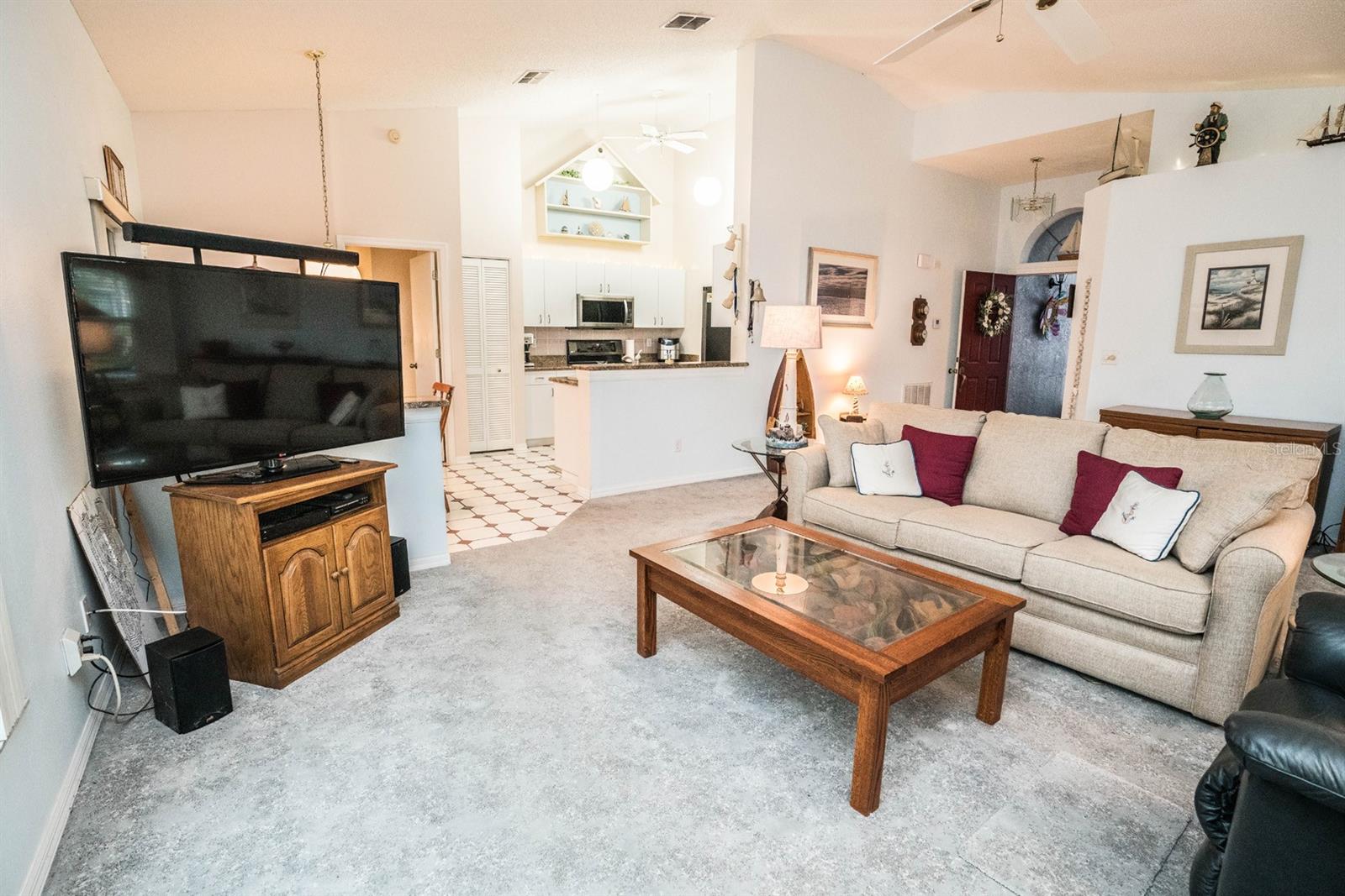 905 OXFORD PARK DR #a, SUN CITY CENTER, FL, 33573