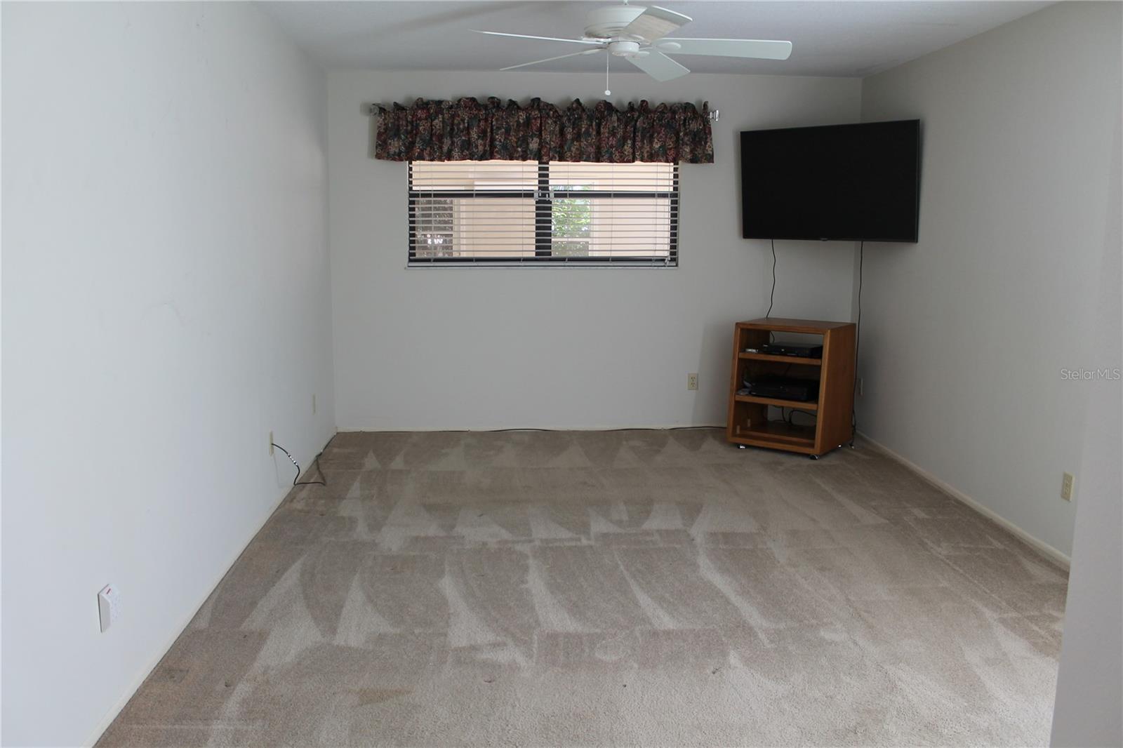 1563 WICKLOW DR, PALM HARBOR, FL, 34684