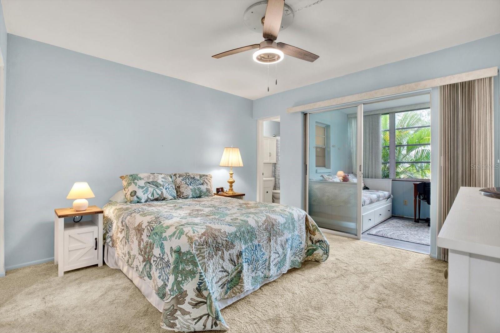 200 GLENNES LN #111, DUNEDIN, FL, 34698