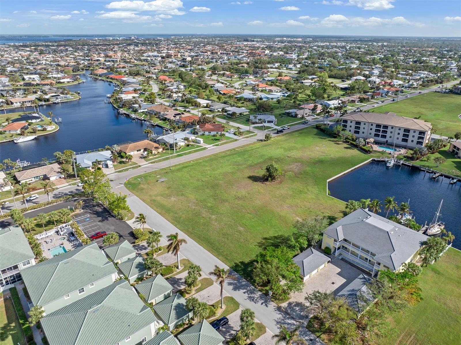 1359 AQUI ESTA DR, PUNTA GORDA, FL, 33950