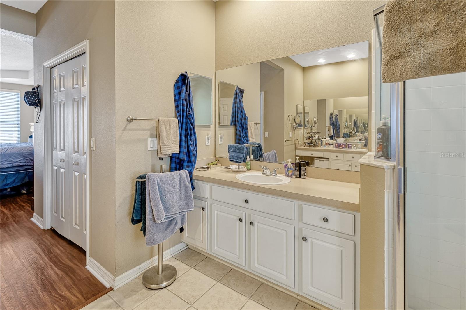 7123 COLONIAL LAKE DR, RIVERVIEW, FL, 33578