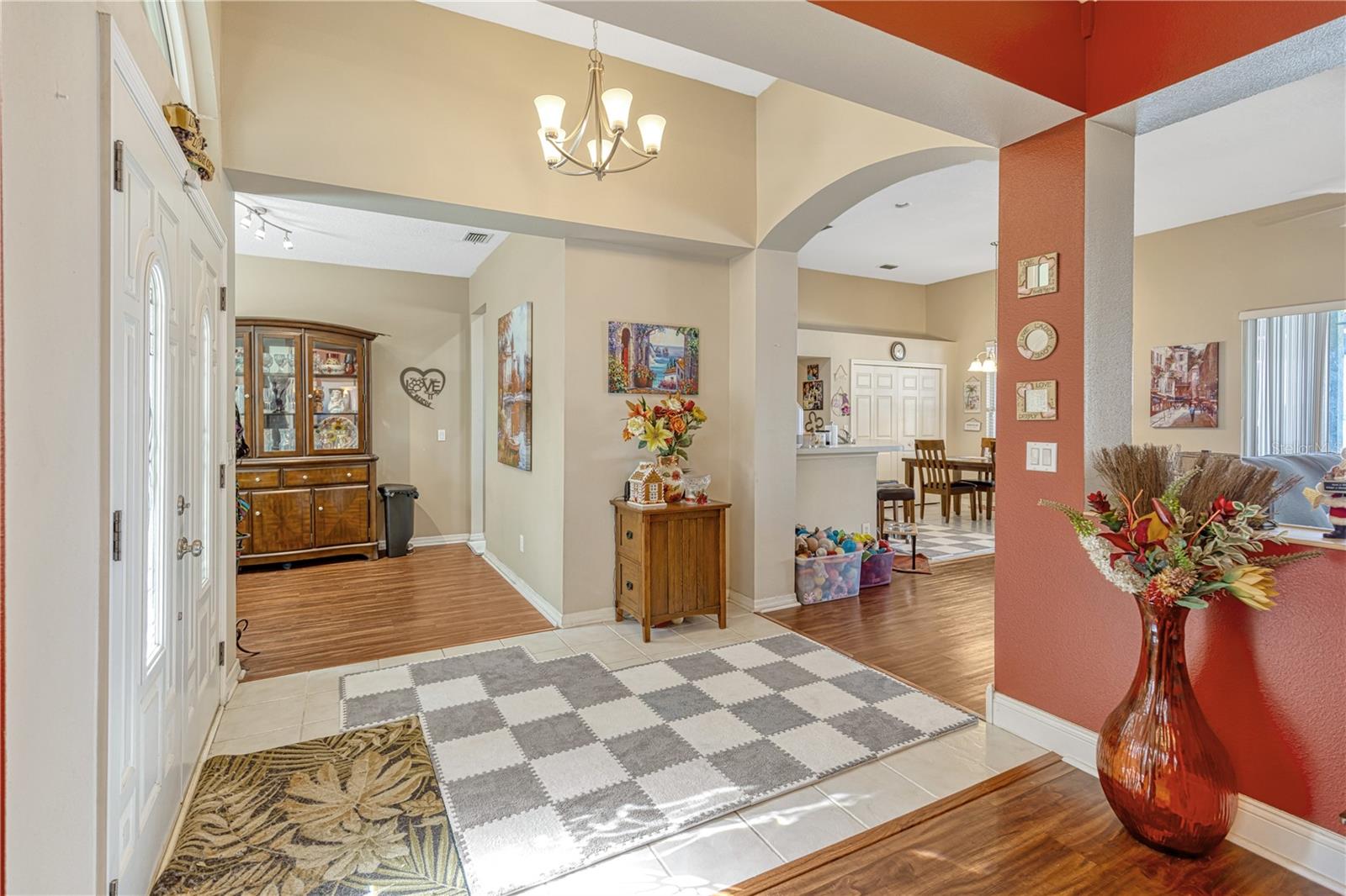 7123 COLONIAL LAKE DR, RIVERVIEW, FL, 33578