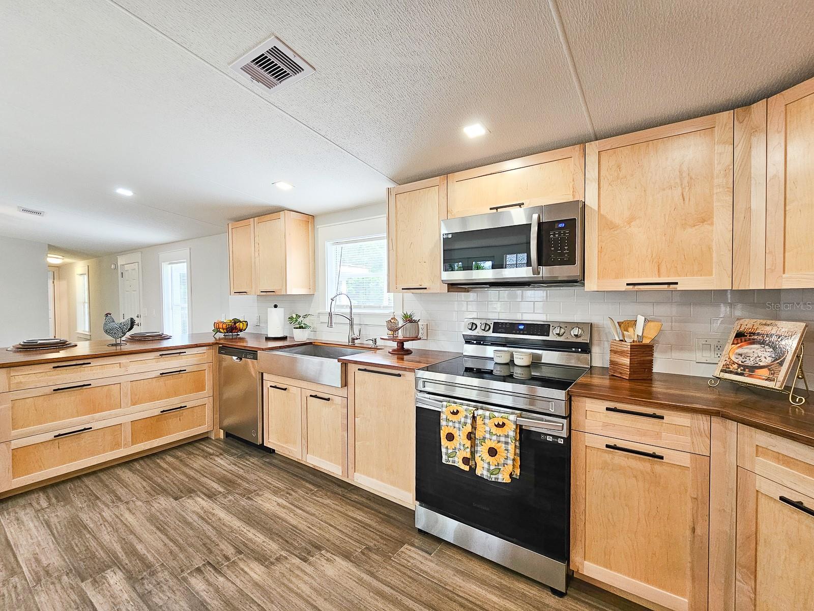 6559 BASSWOOD AVE, BUNNELL, FL, 32110