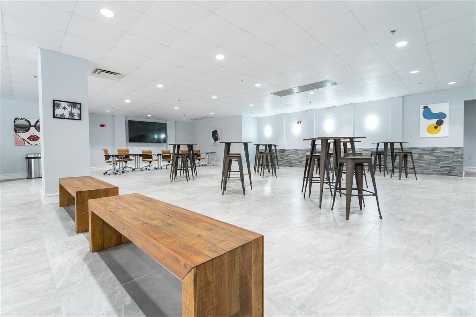 151 E WASHINGTON ST #601, ORLANDO, FL, 32801