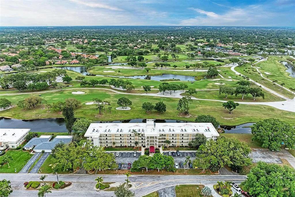7461 W COUNTRY CLUB NORTH DR #407, SARASOTA, FL, 34243