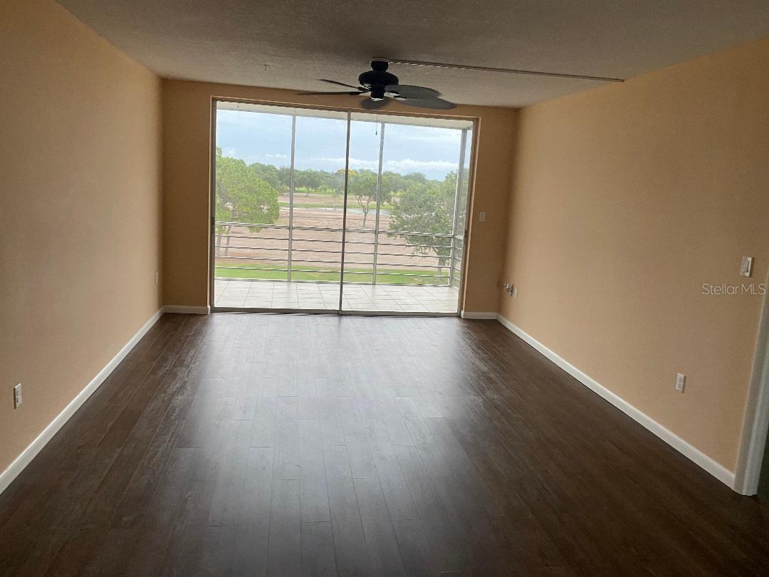 7461 W COUNTRY CLUB NORTH DR #407, SARASOTA, FL, 34243
