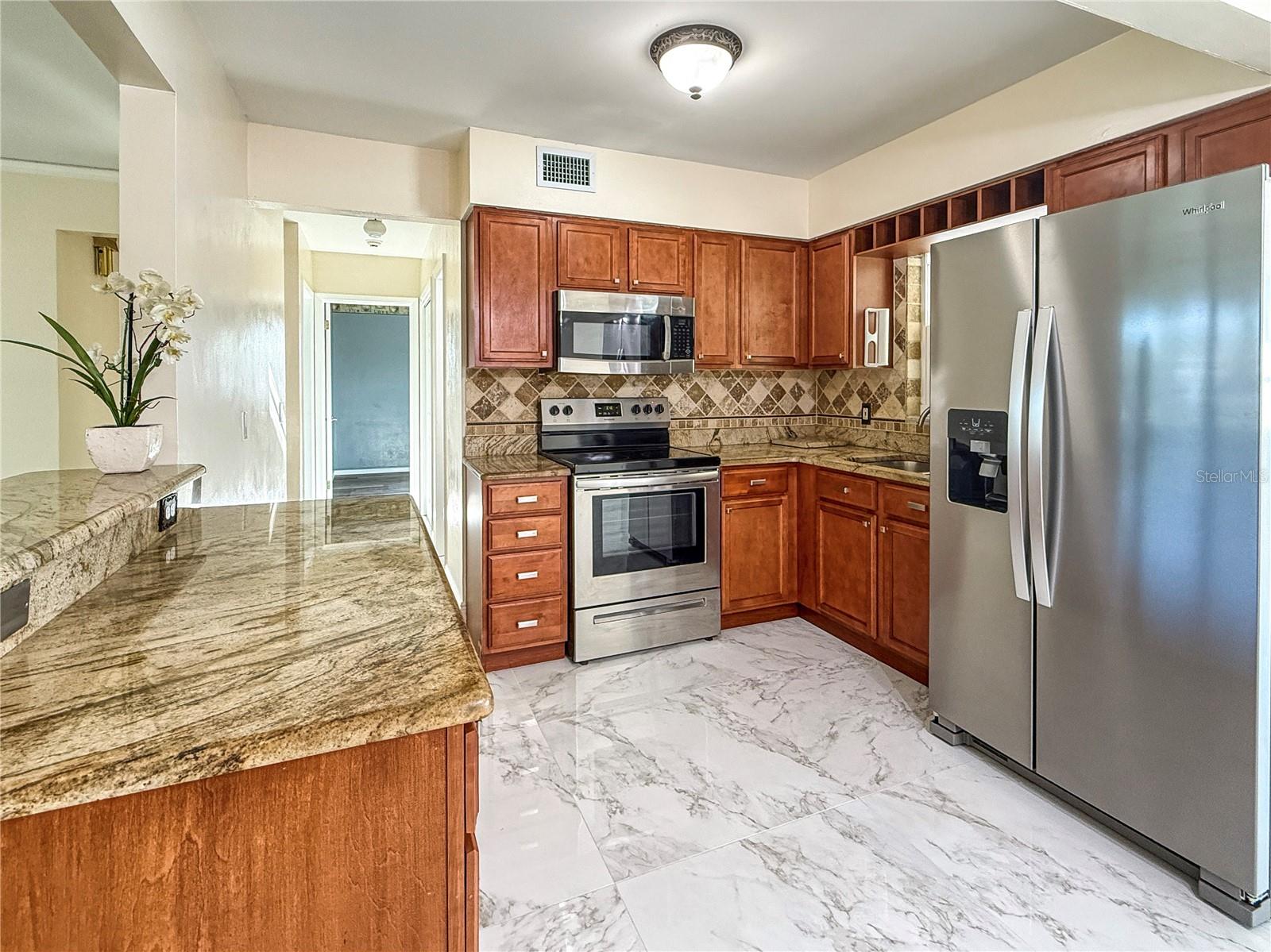 8802 109TH LN N, SEMINOLE, FL, 33772